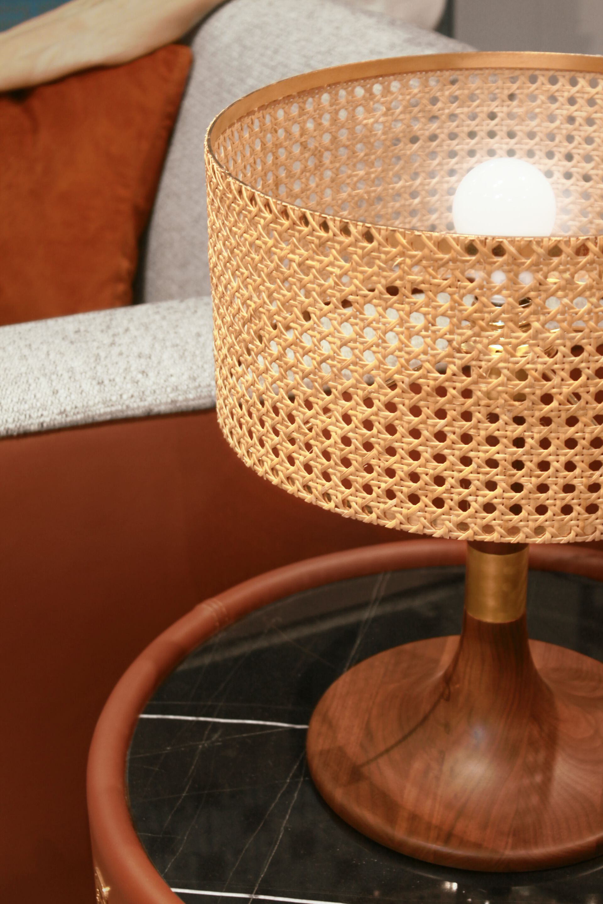 Венская соломенная настольная лампа Formitalia Partagas ARCH-00130663 - Вид №3