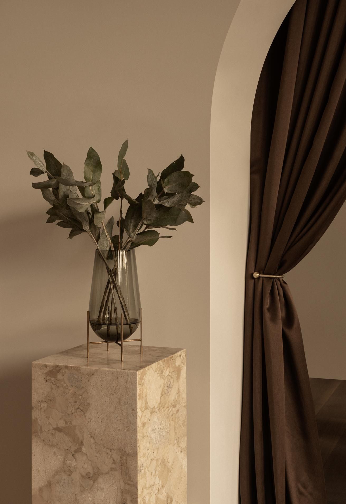 Стеклянная ваза Audo Copenhagen Échasse ARCH-00001507 - Вид №3