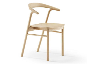 Дубовый стул с подлокотниками