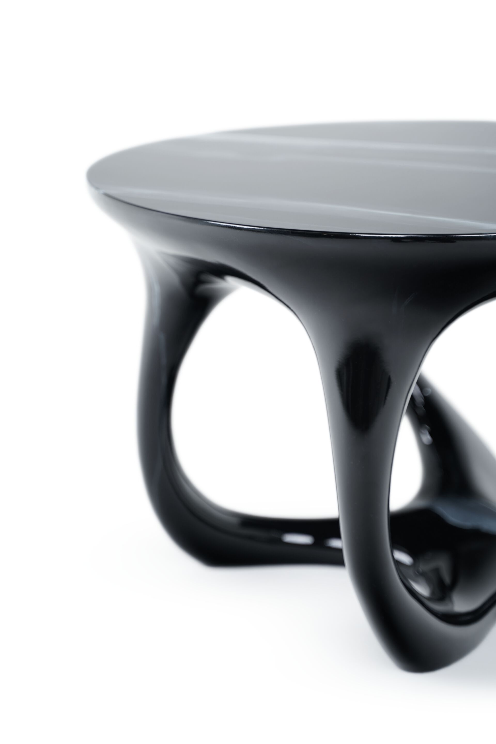 Круглый журнальный столик из стекловолокна KARPA LIBERA K2014 ARCH-00080750 - Вид №4