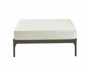 Мягкий низкий садовый стул