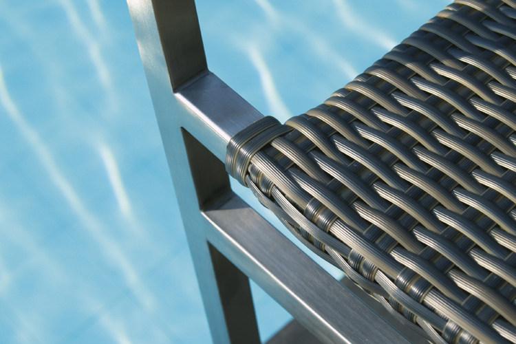 Il Giardino di Legno Штабелируемое садовое кресло из полиэтилена с подлокотниками Berbeda 5302 - Вид №1