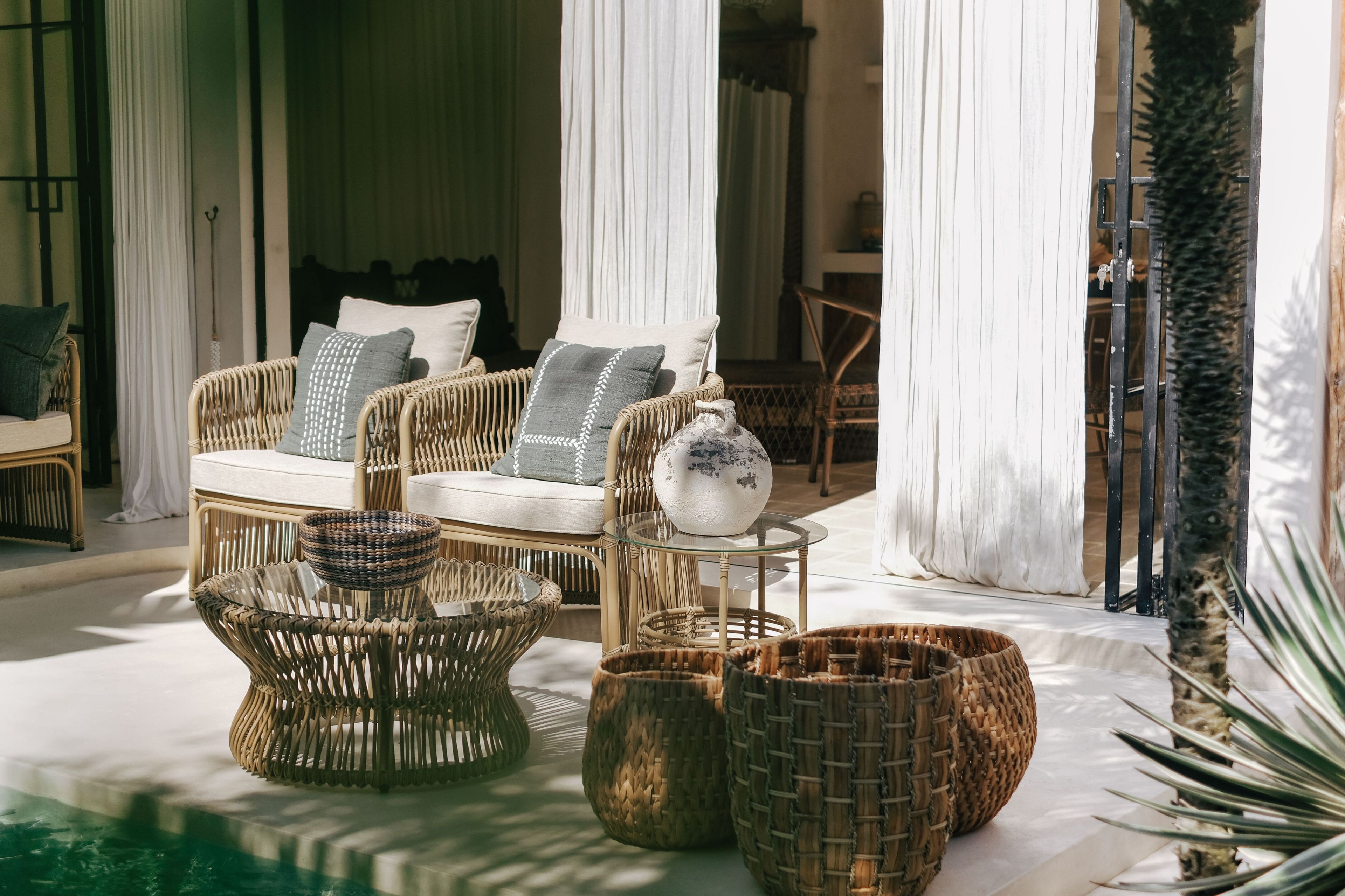 Круглый деревянный и стеклянный садовый журнальный столик cbdesign Capriccio ARCH-00140644 - Вид №5