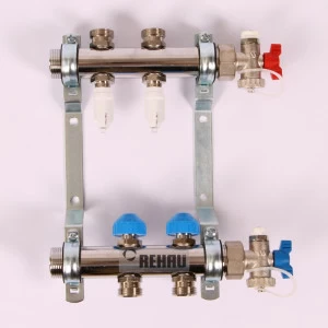 Коллекторная группа из нержавеющей стали с термостатическими вентилями и расходомерами REHAU 1"x3/4" 2 выхода