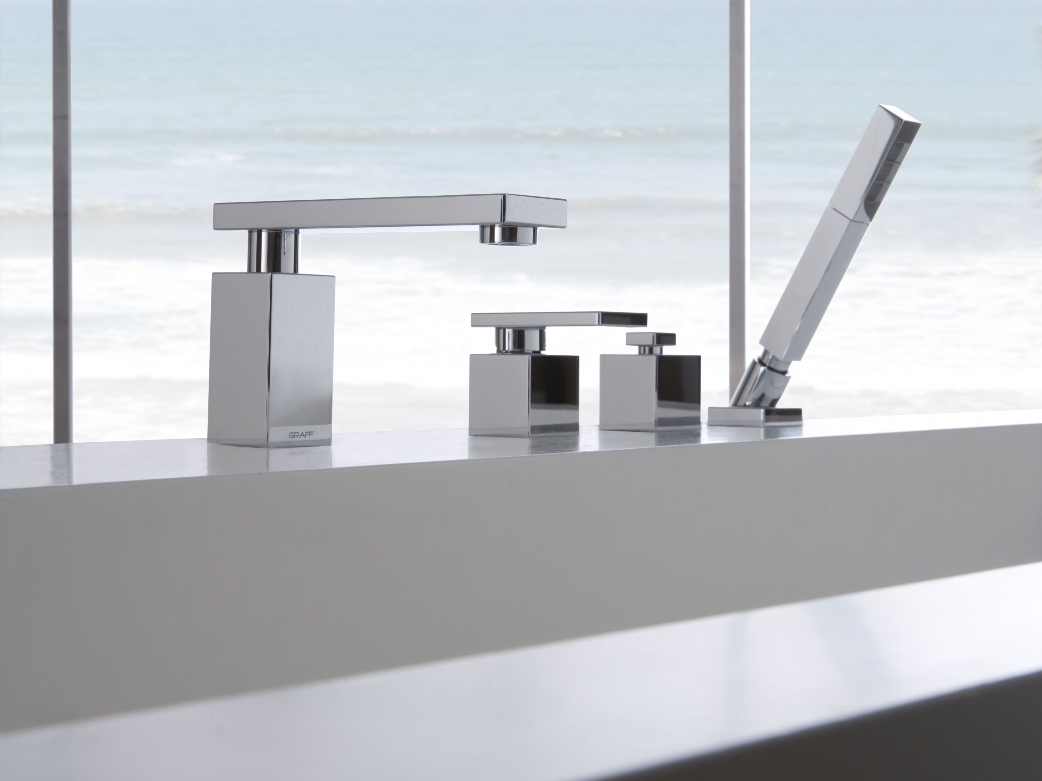 Набор для ванны с 4 отверстиями и ручным душем Graff Solar ARCH-00104637