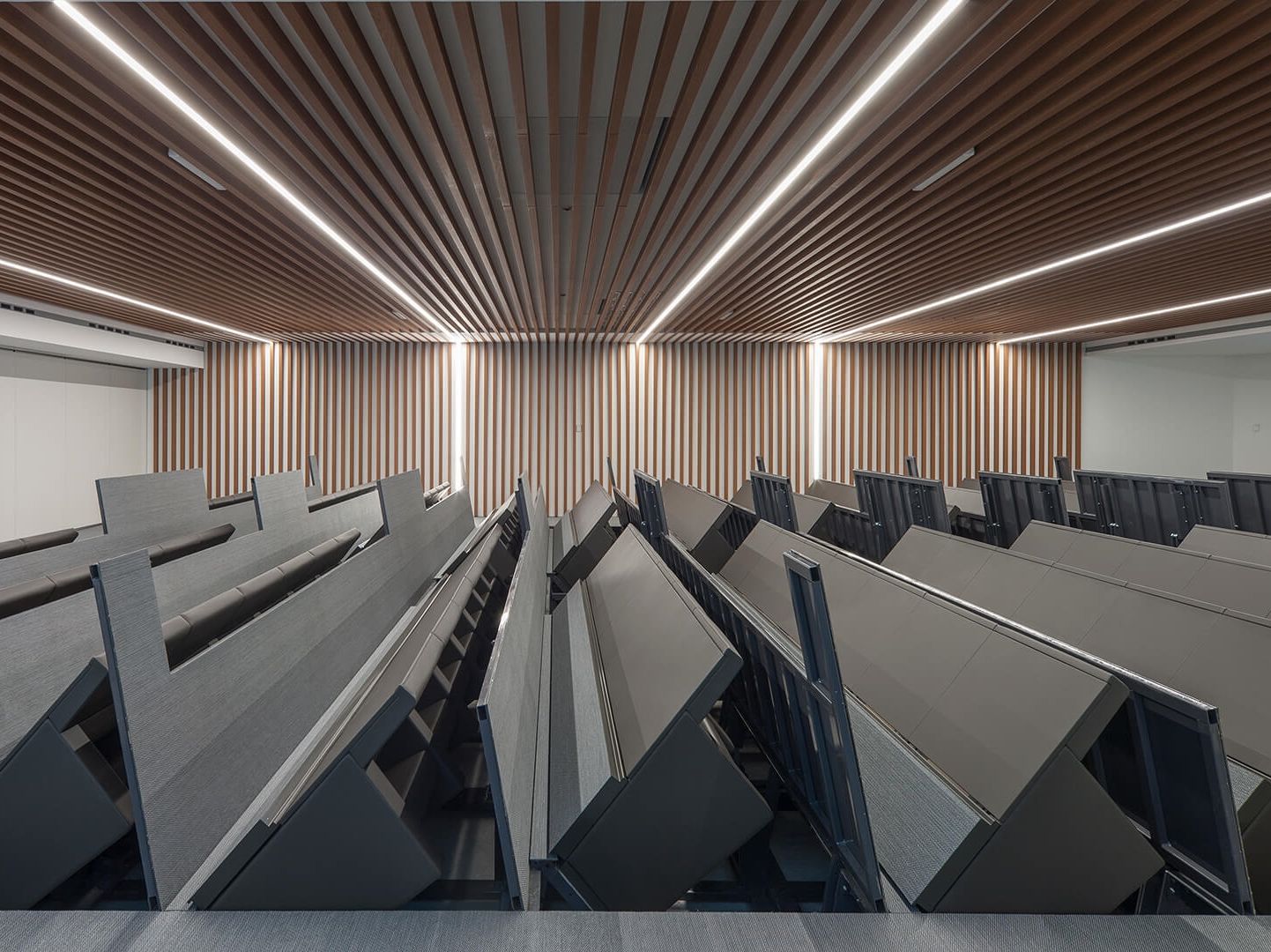 Автоматическая машина для скрытого сидения LAMM Sistema a scomparsa ARCH-00074181