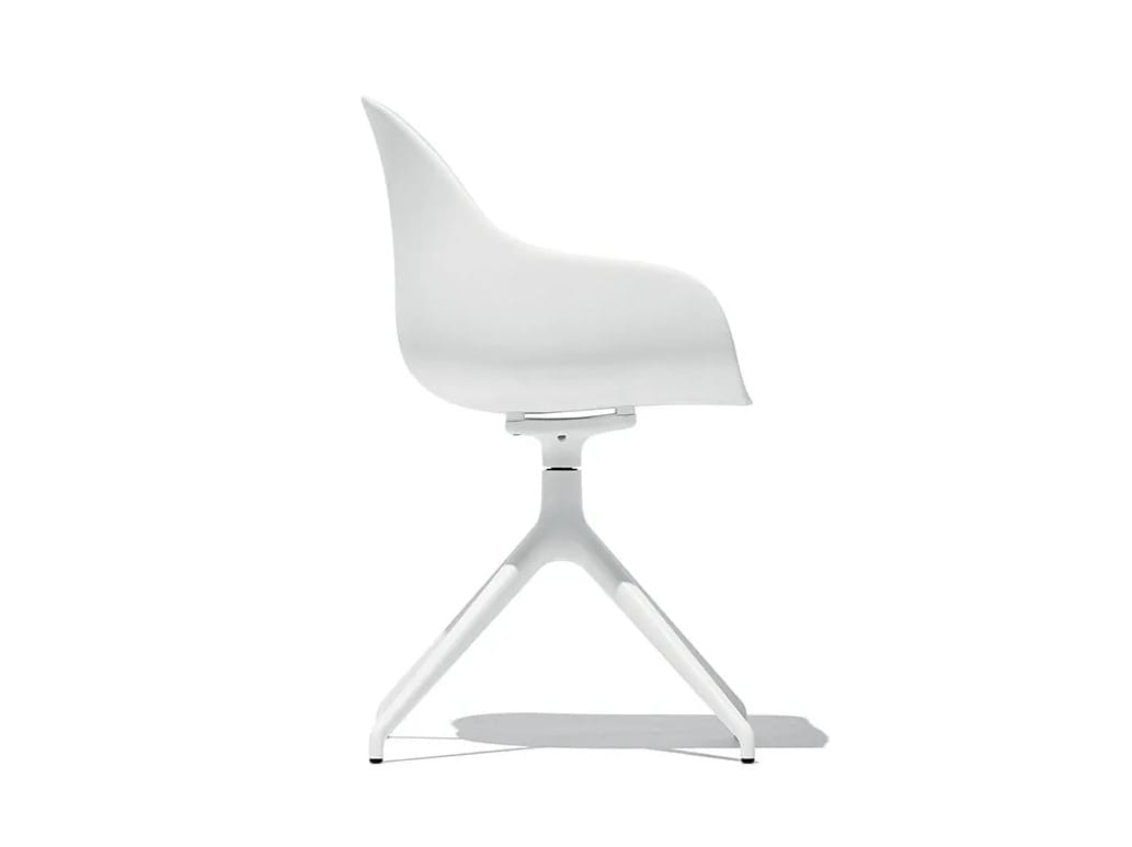 Стул из полипропилена с подлокотниками Connubia Академия ARCH-00026386