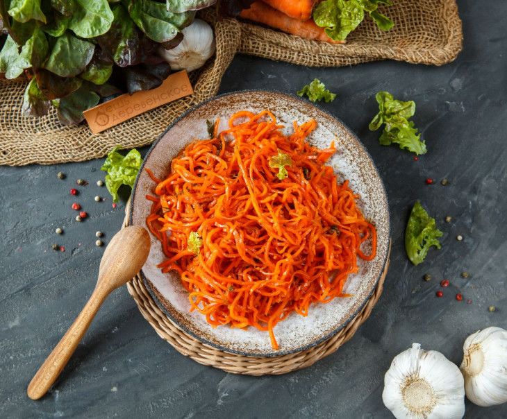 5874 Морковь по-корейски острая Вкусляндия 