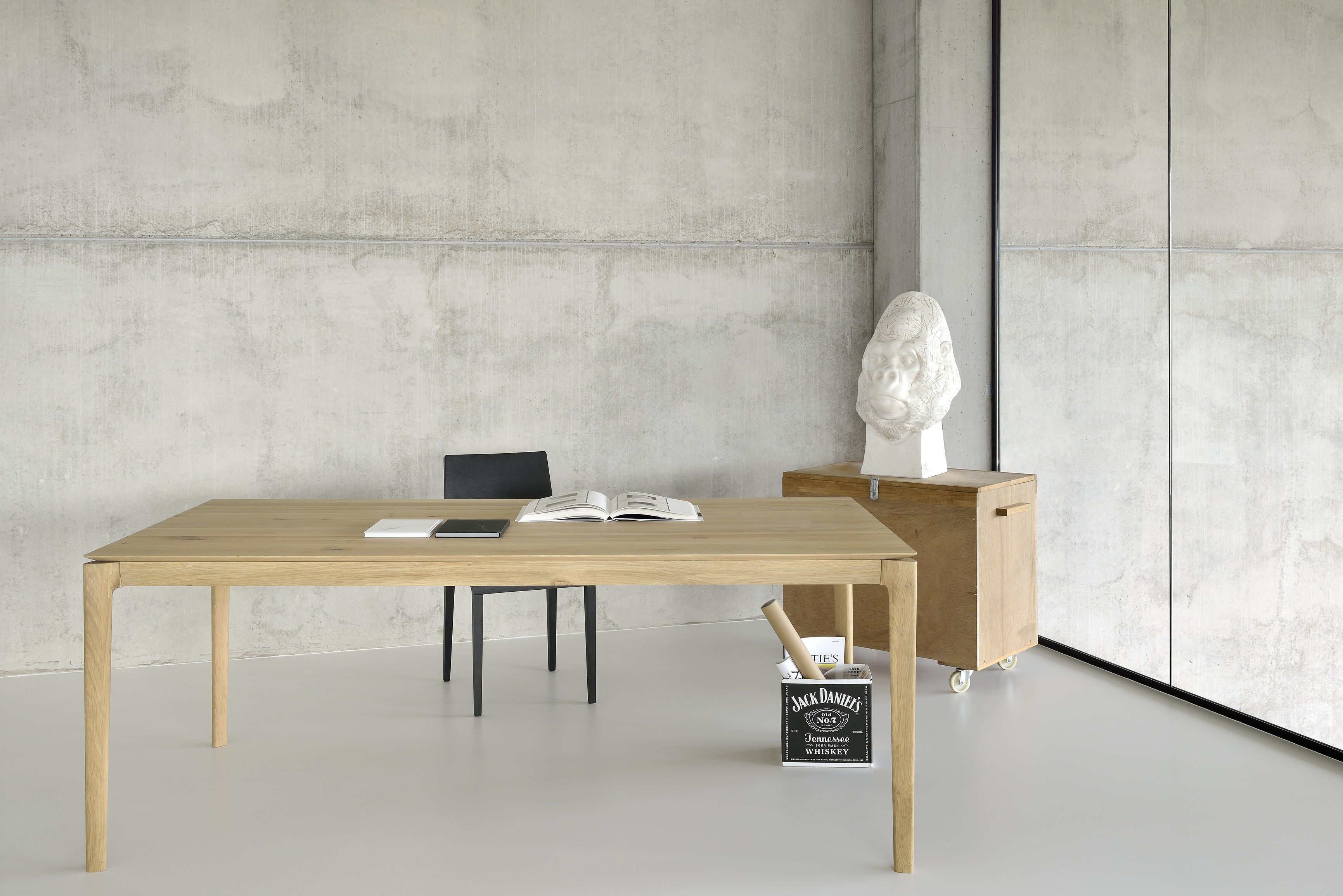 Прямоугольный обеденный стол из дуба Ethnicraft Bok ARCH-00096868 - Вид №3