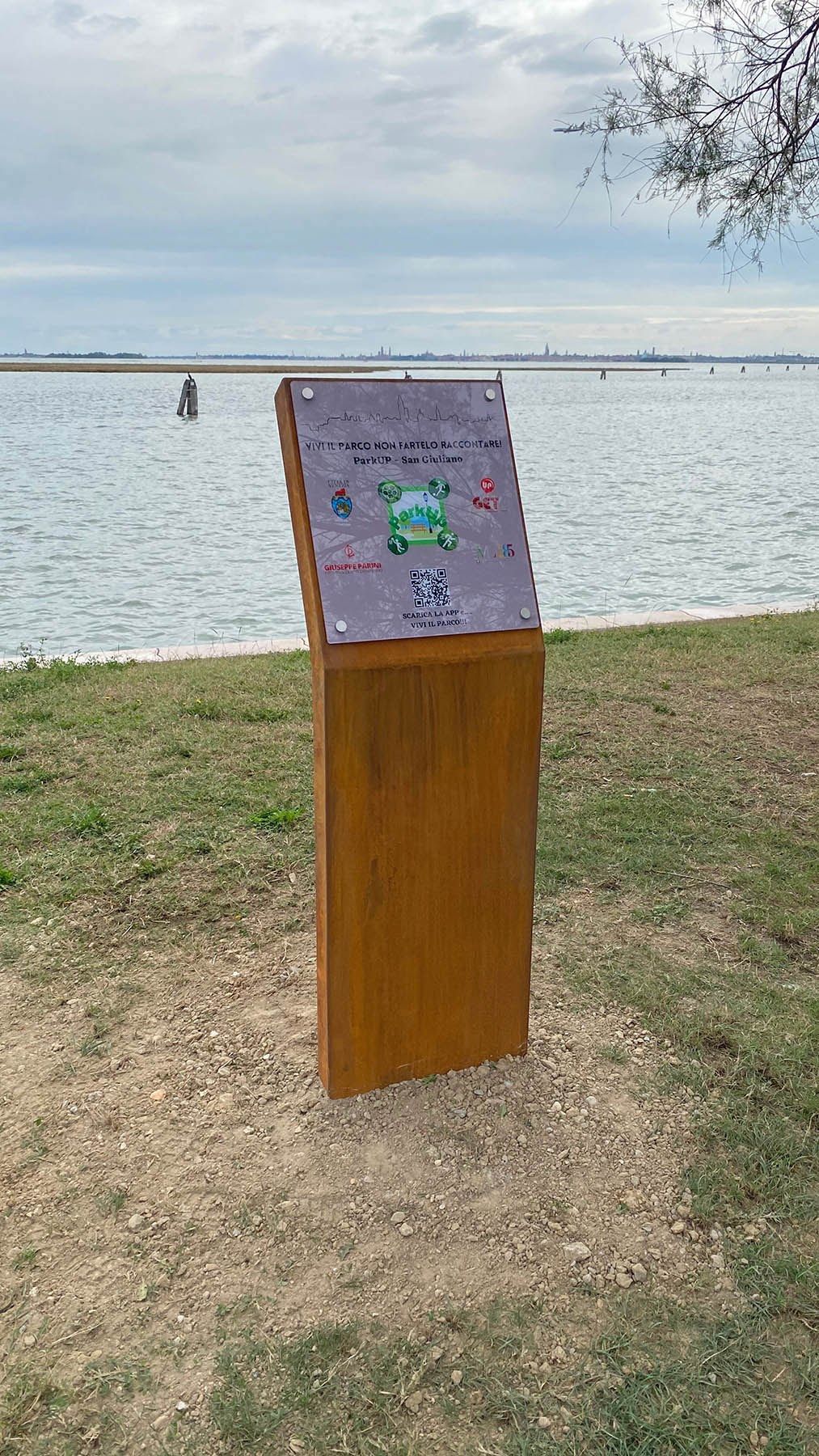 Стальная трибуна для общественных мест Corten™ Remor вывески парков ARCH-00063720 - Вид №2