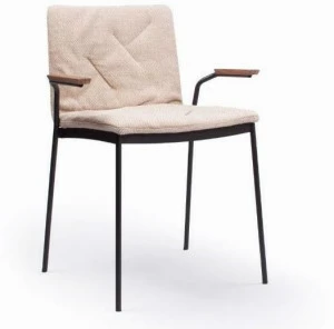 Punt Мягкое кресло с подлокотниками