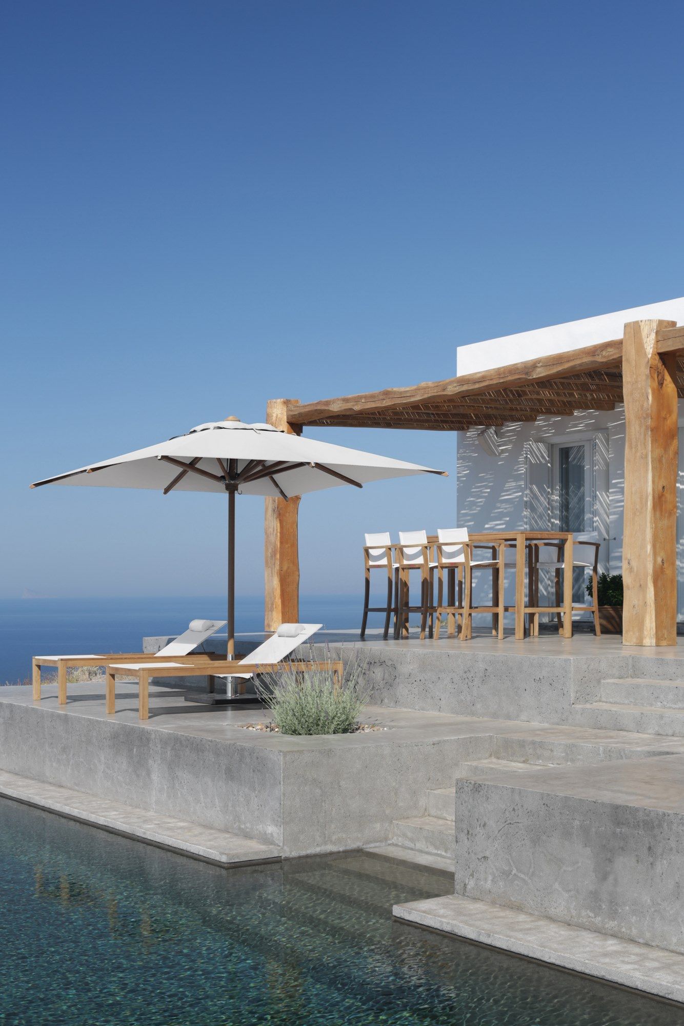 Высокий садовый стул из тикового дерева с подставкой для ног Royal Botania XQI ARCH-00086012 - Вид №3