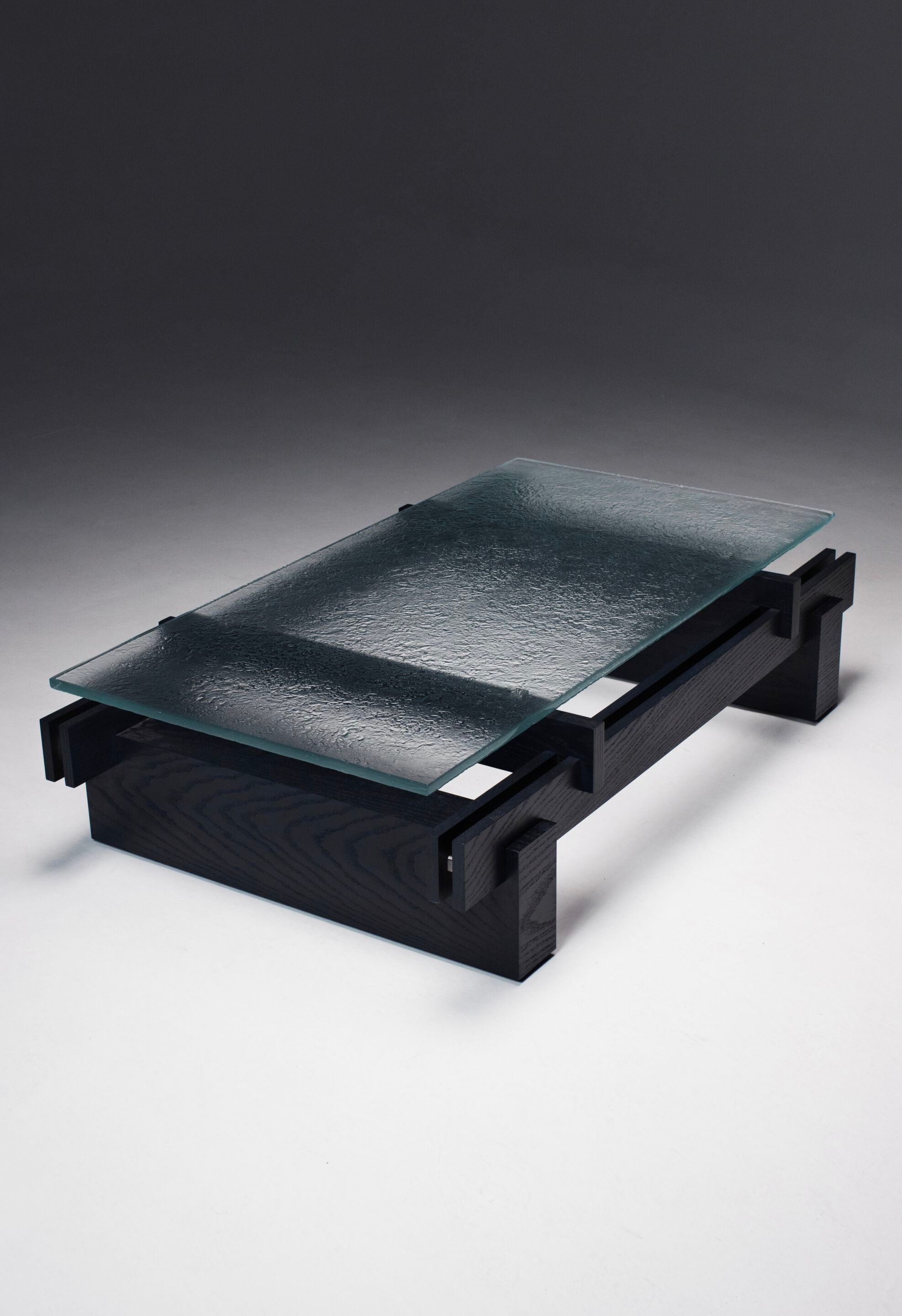 Низкий журнальный столик из дуба со стеклянной столешницей YET. Design Studio Off_Grid ARCH-00043247 - Вид №8