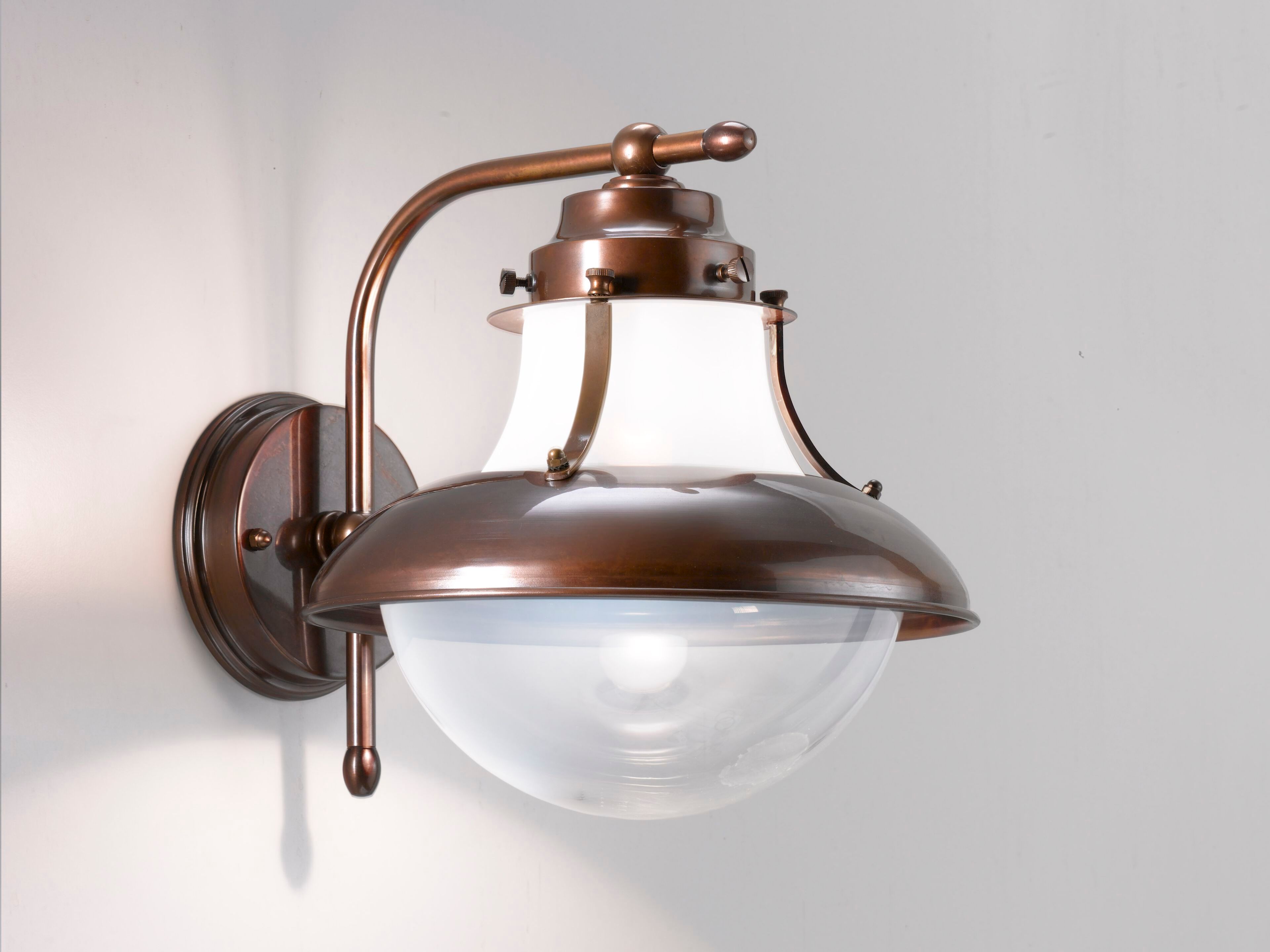 Латунная светодиодная наружная настенная лампа Cremasco Illuminazione Венецианская традиция ARCH-00083400 - Вид №1