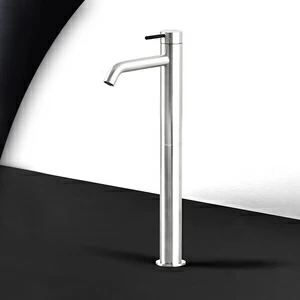 Смеситель для раковины сталь глянцевая с черной ручкой Toki Radomonte TKI6LCIL12