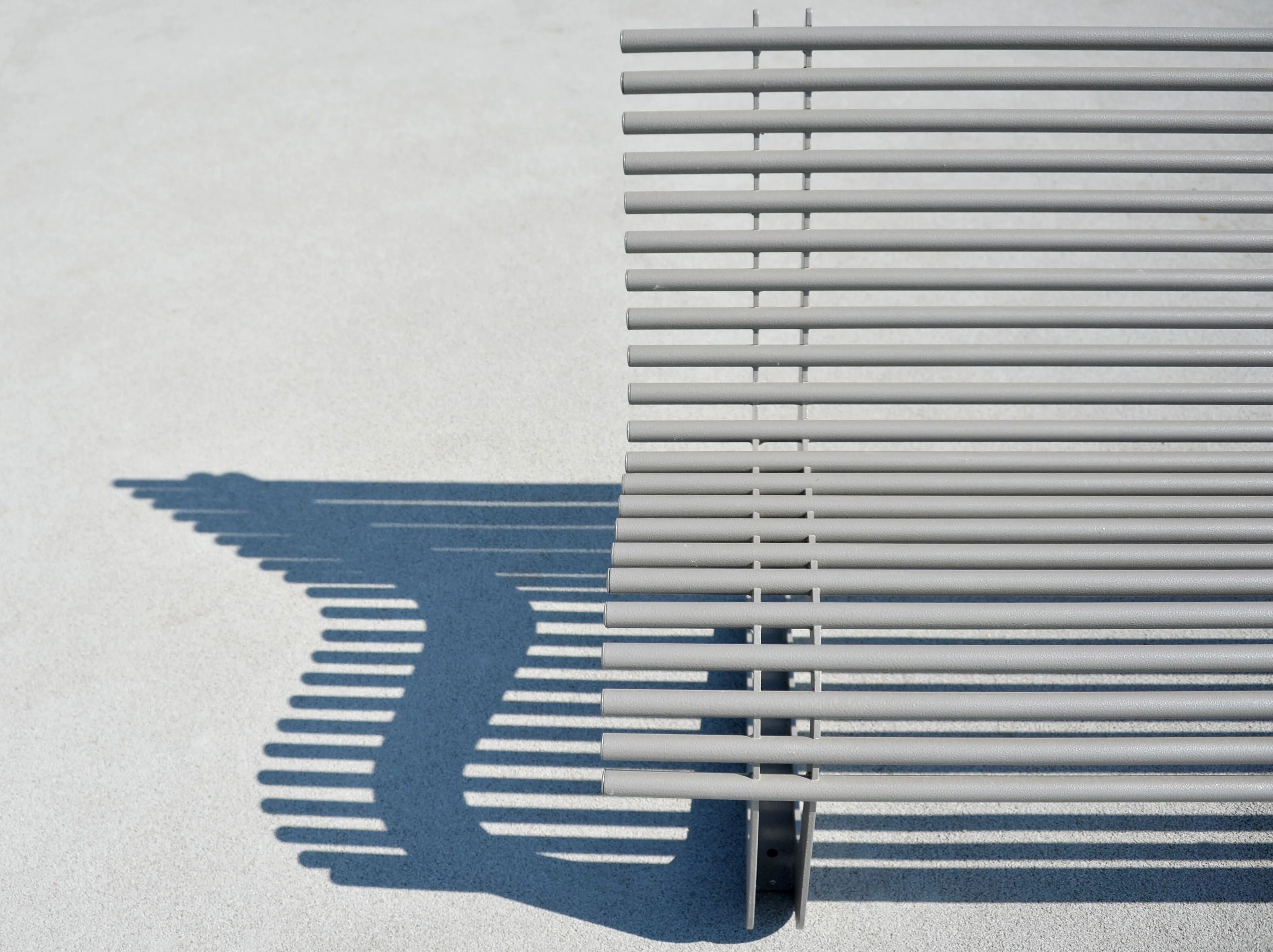 Стальная скамья со спинкой Viscio Urban Design MOBY ARCH-00108961 - Вид №3