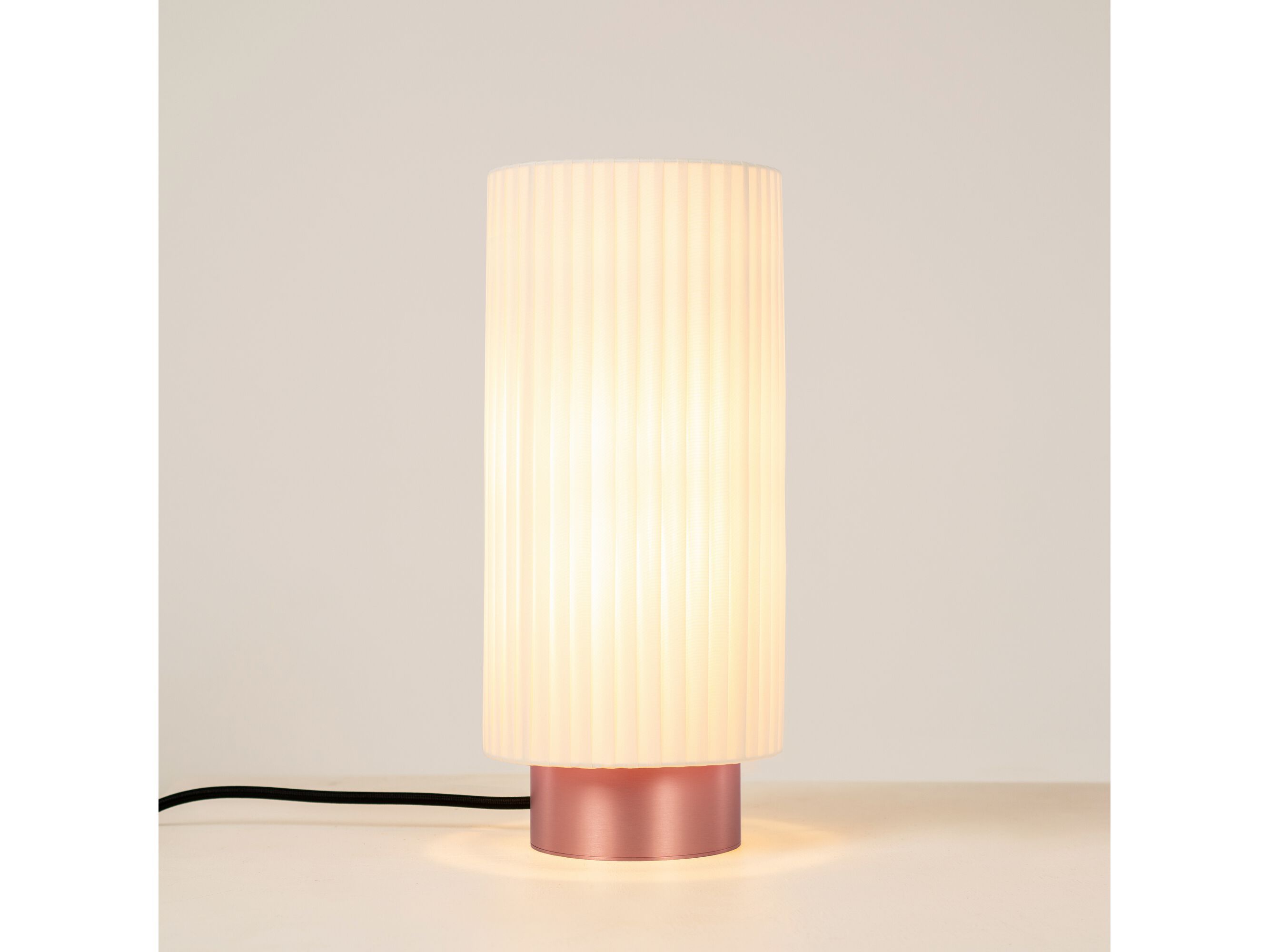 Латунная светодиодная настольная лампа CVL Luminaires RUBAN ARCH-00025191 - Вид №6