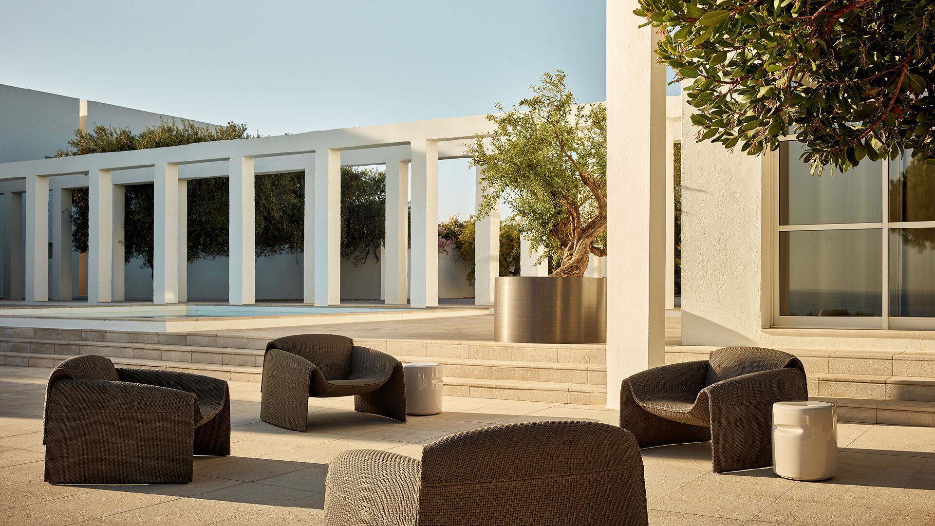 Садовое кресло с подлокотниками Poliform LE CLUB ARCH-00034349 - Вид №2