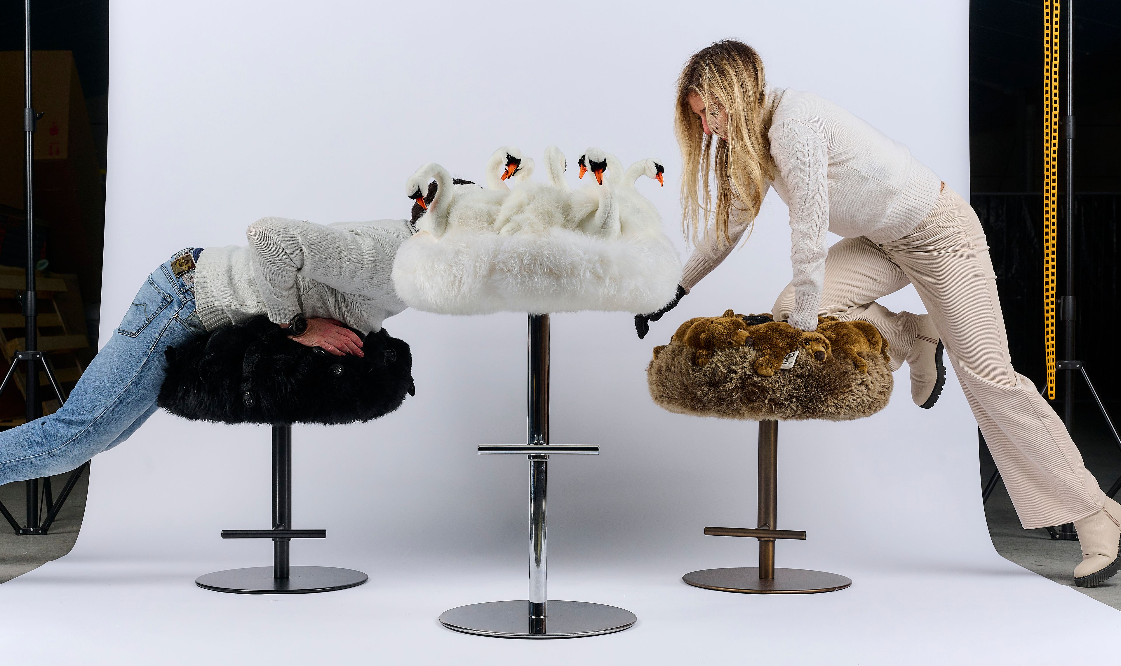 Регулируемая высота полиэстер мягкий стул APCOLLECTION Swan ARCH-00064991 - Вид №5