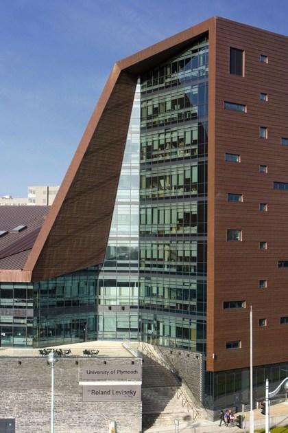 PILKINGTON ITALIA Селективное низкоэмиссионное стекло с солнцезащитным фильтром sun-id-1469936 - Вид №2