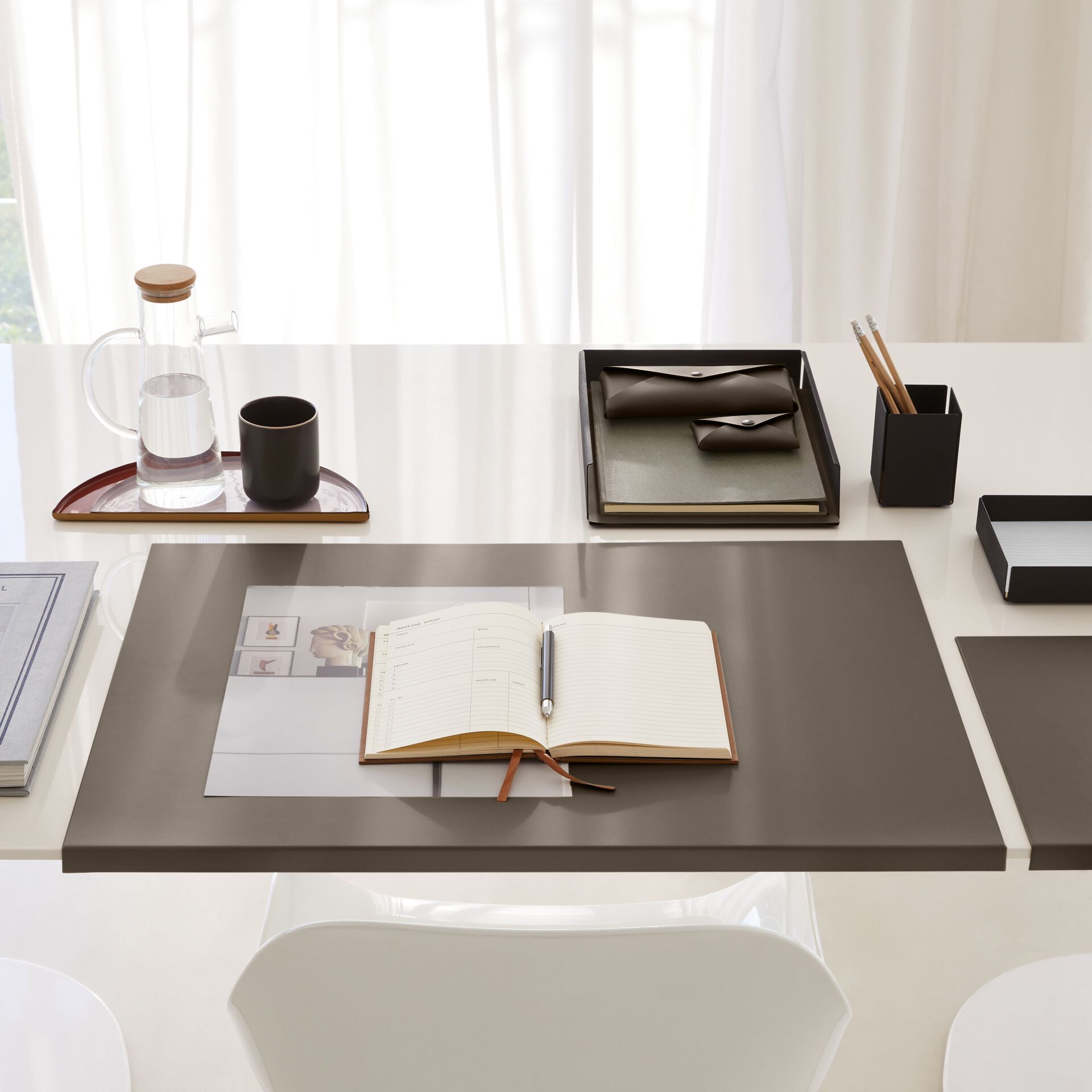 Лоток для документов из нержавеющей стали и кожи EGLOOH Муар ARCH-00027153 - Вид №17