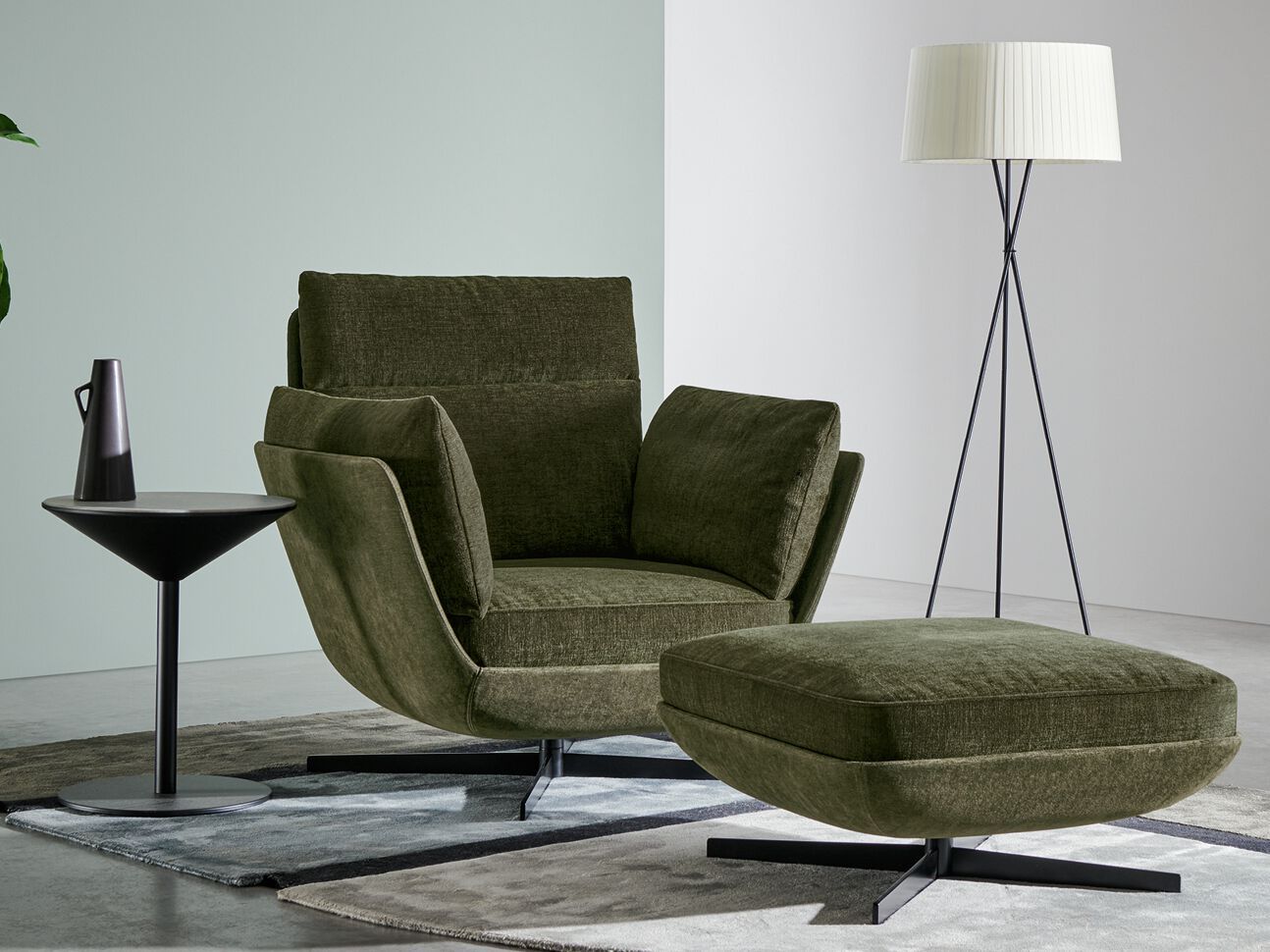 Тканевое кресло для ног с подлокотниками Twils Biggie ARCH-00130118